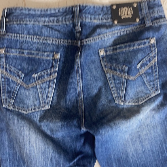 London Bridge Jeans - Picture 3 of 6